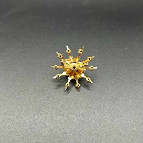 2 / $40 Coro Blue Crystal Starburst Brooch - Gold Tone - Picture 2 of 3